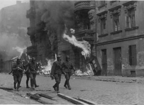 Ghetto_Uprising_Warsaw2