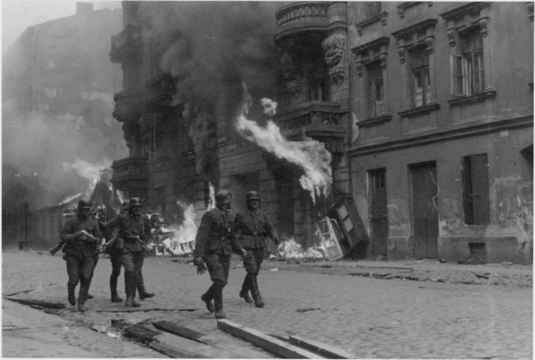 Ghetto_Uprising_Warsaw2