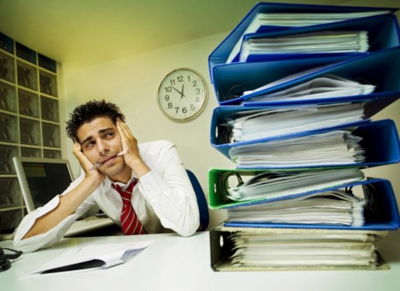 1428479794general_pages_08_April_2015_i23154_saratovskie_ofisnye_rabotniki