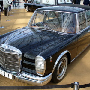 Mercedes-Benz_600_Pullmann_Landaulet_Papst_Paul_VI