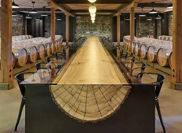 Стол-бревно