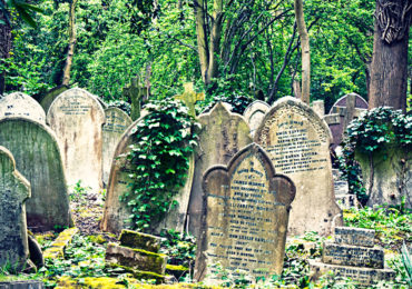 highgate-cemetery-england